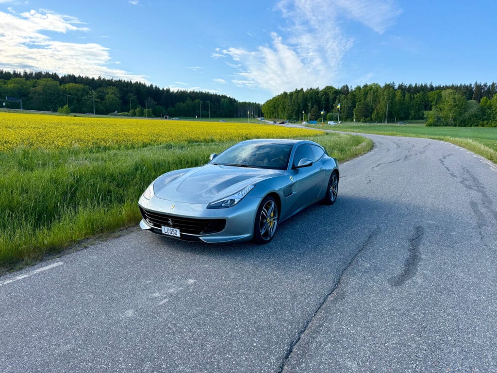 Ferrari GTC4 Lusso